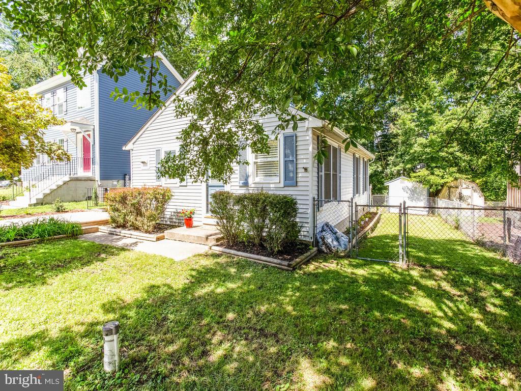 NORTH CHESAPEAKE BEACH - Residential