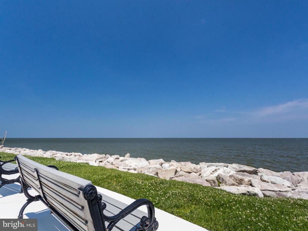 NORTH CHESAPEAKE BEACH - Residential