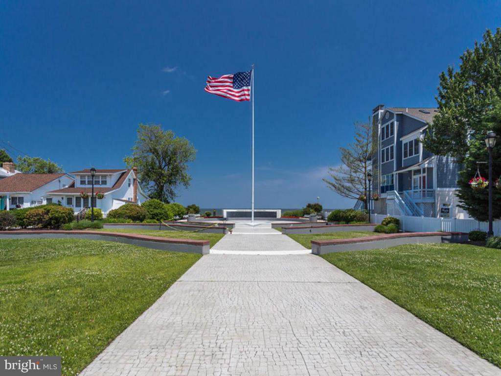 NORTH CHESAPEAKE BEACH - Residential