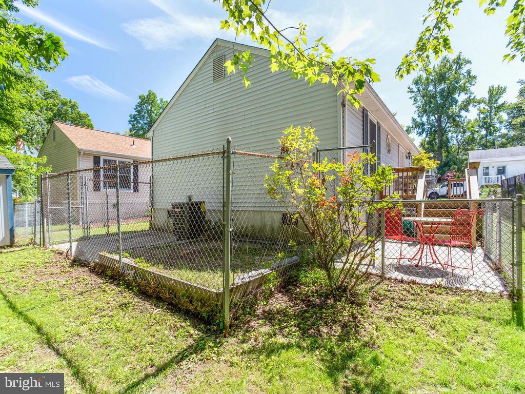 NORTH CHESAPEAKE BEACH - Residential