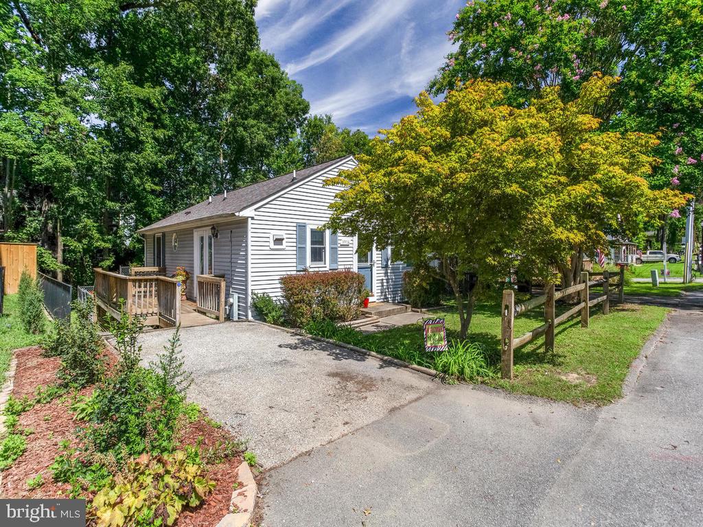 NORTH CHESAPEAKE BEACH - Residential