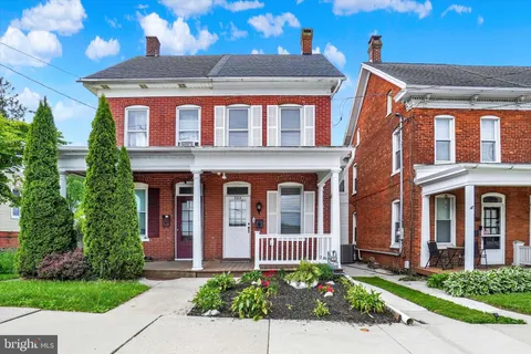 324 E Main Street, Dallastown, PA 17313 - #: PAYK2103478