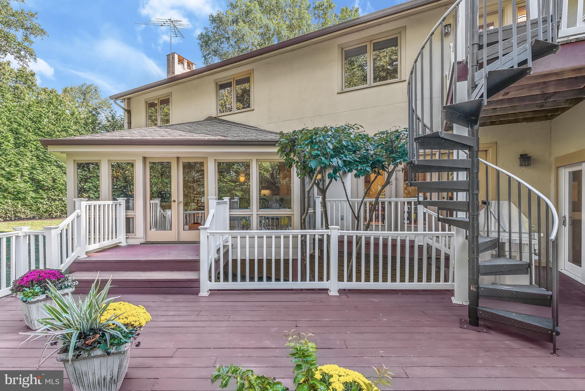 OLD GEORGETOWN ESTATES - Residential