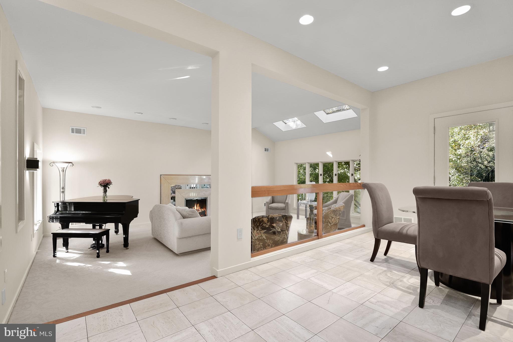 OLD GEORGETOWN ESTATES - Residential