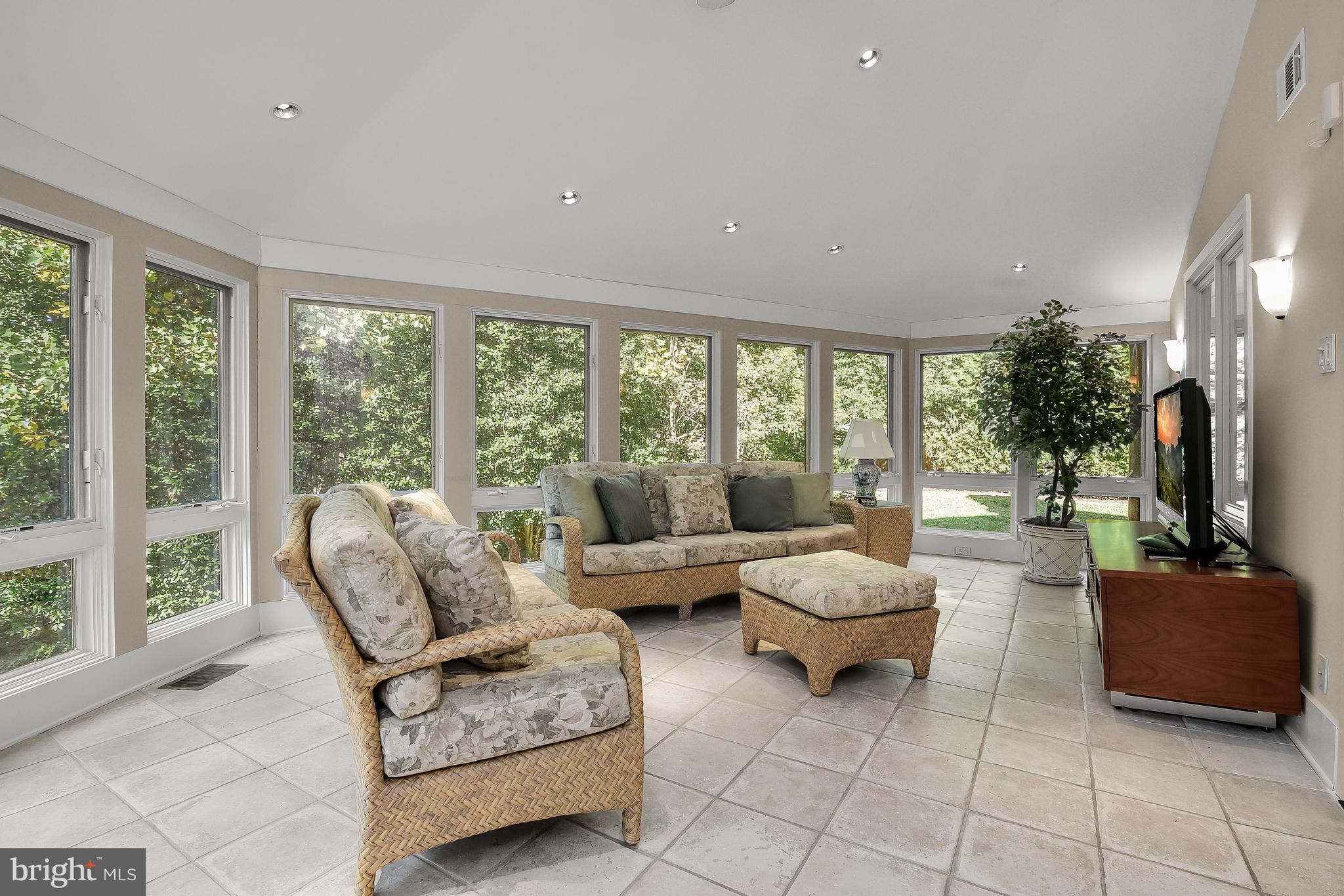 OLD GEORGETOWN ESTATES - Residential