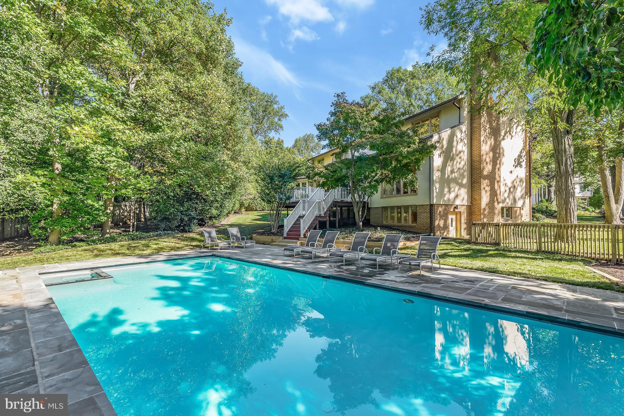 OLD GEORGETOWN ESTATES - Residential