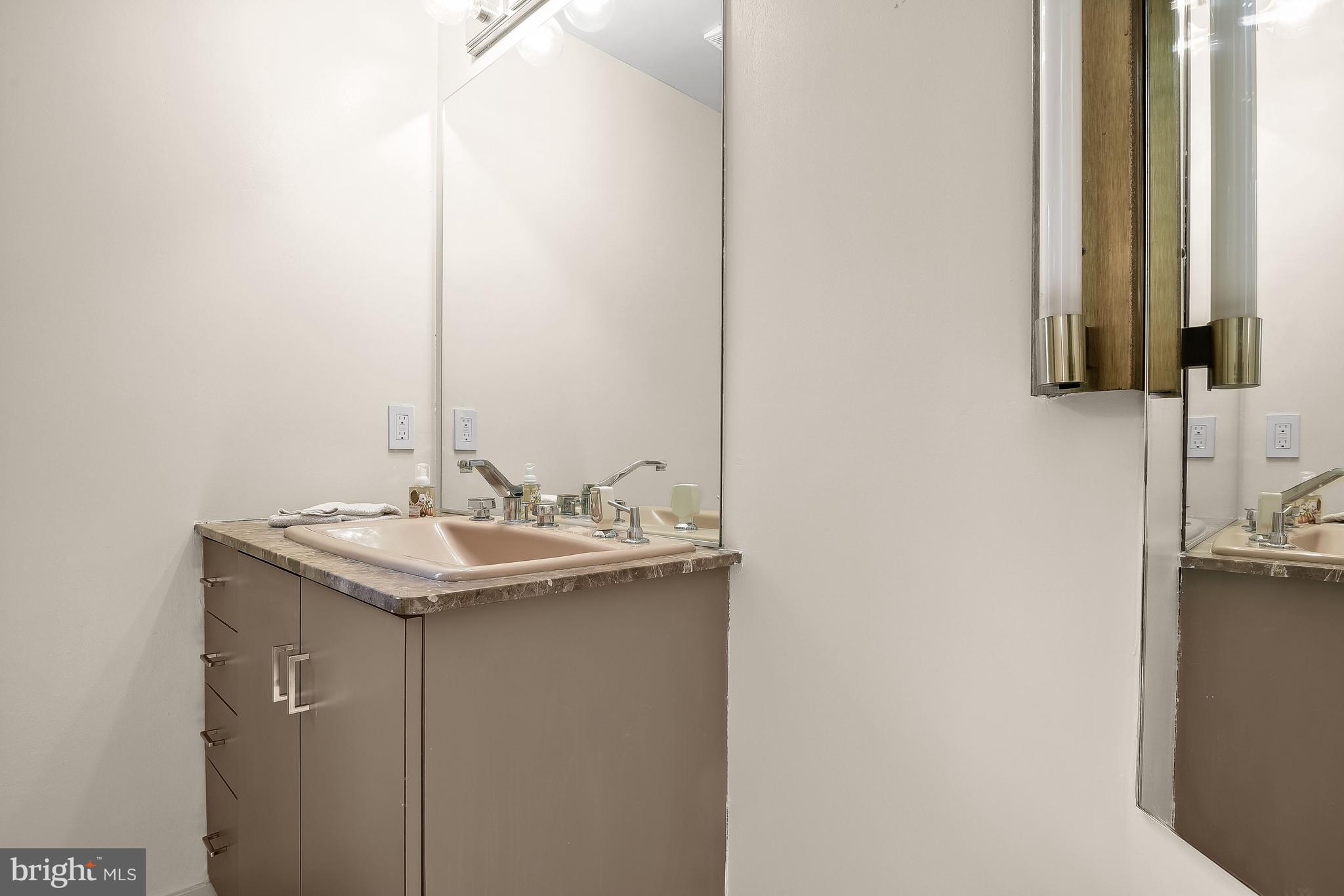 OLD GEORGETOWN ESTATES - Residential