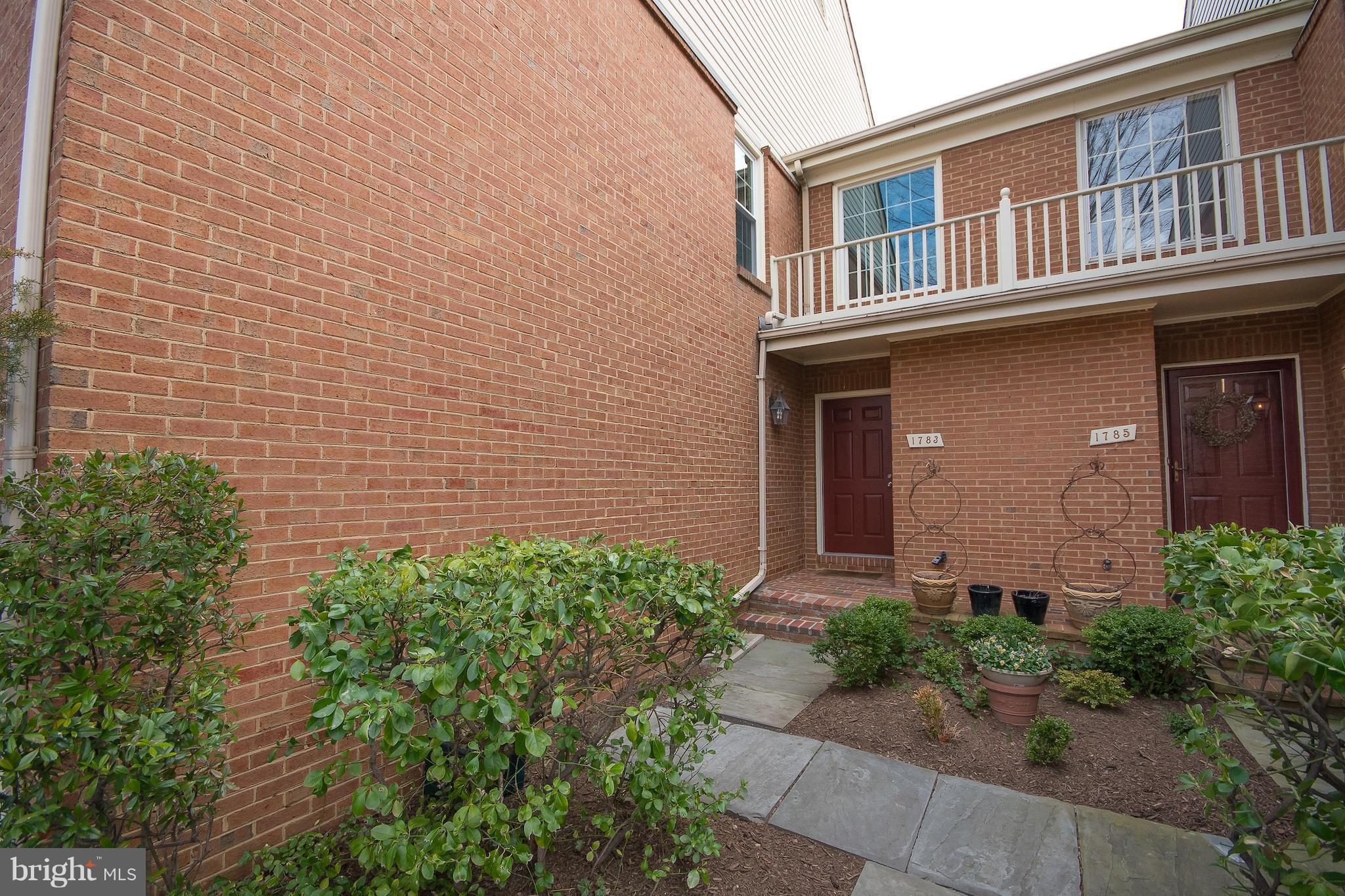 BELLE HAVEN ON THE GREEN - Residential