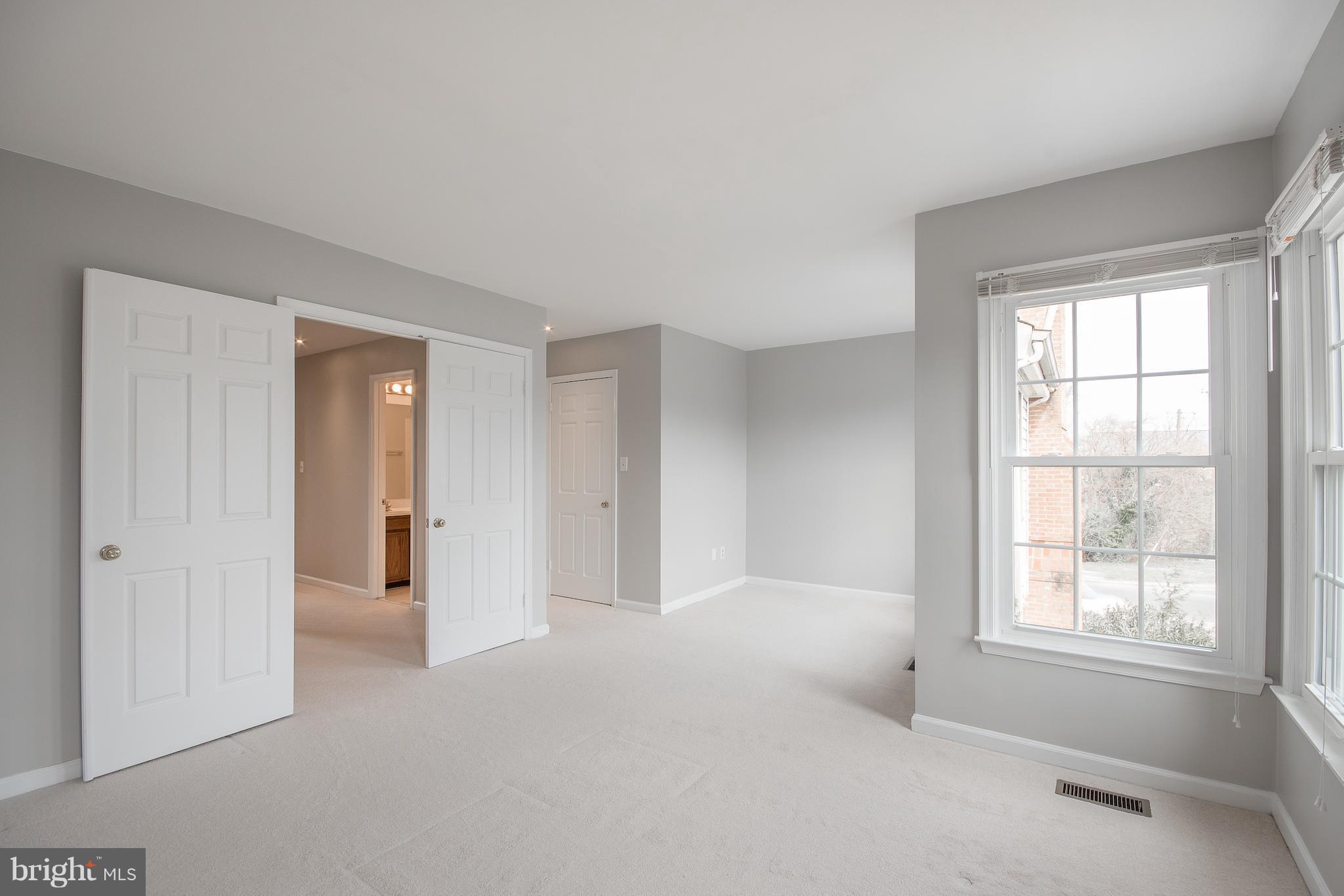 BELLE HAVEN ON THE GREEN - Residential