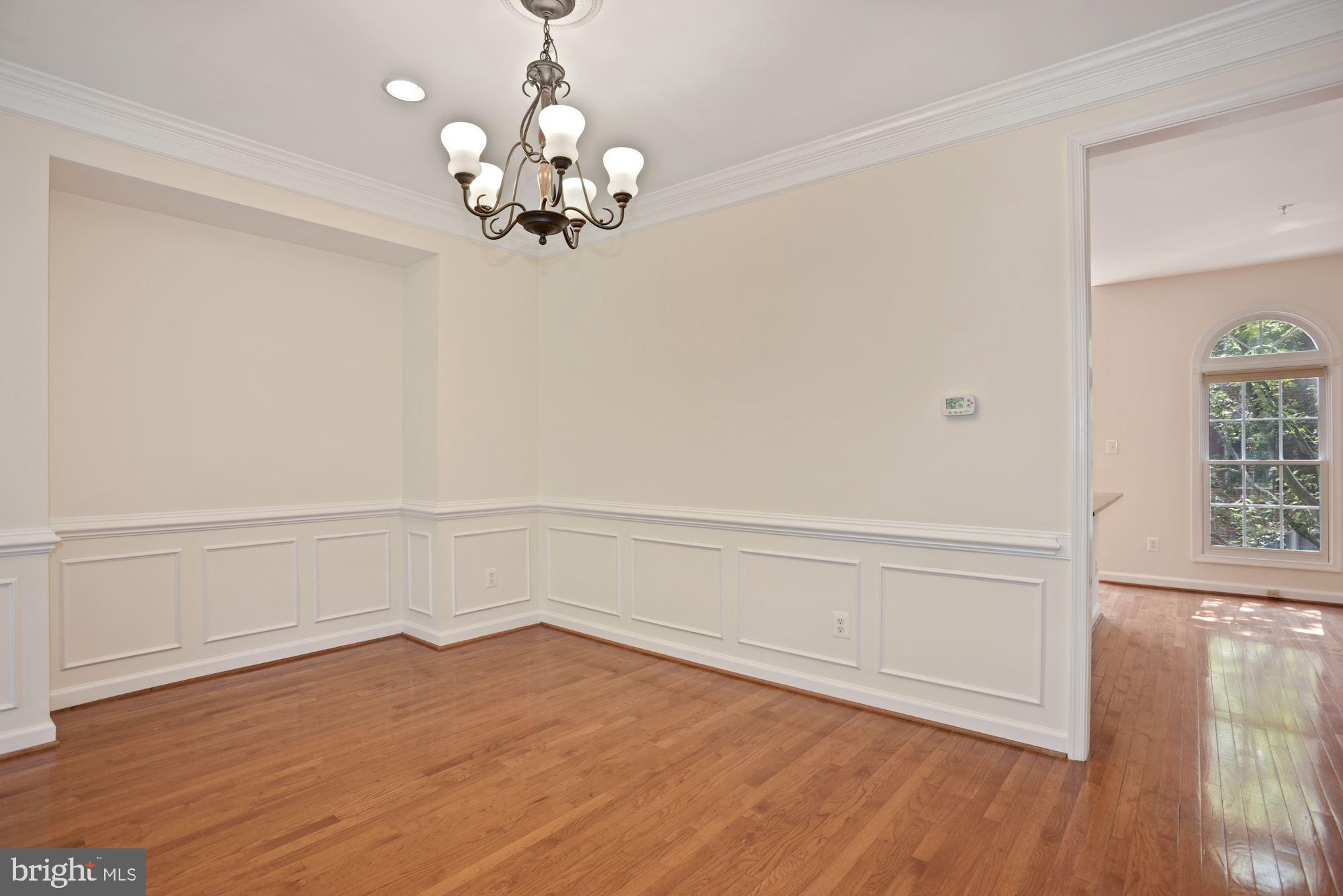 TYSONS VILLAGE - Residential Lease