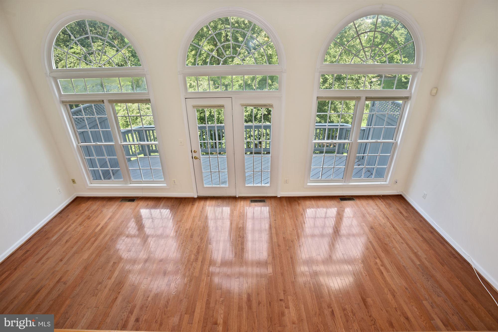 TYSONS VILLAGE - Residential Lease