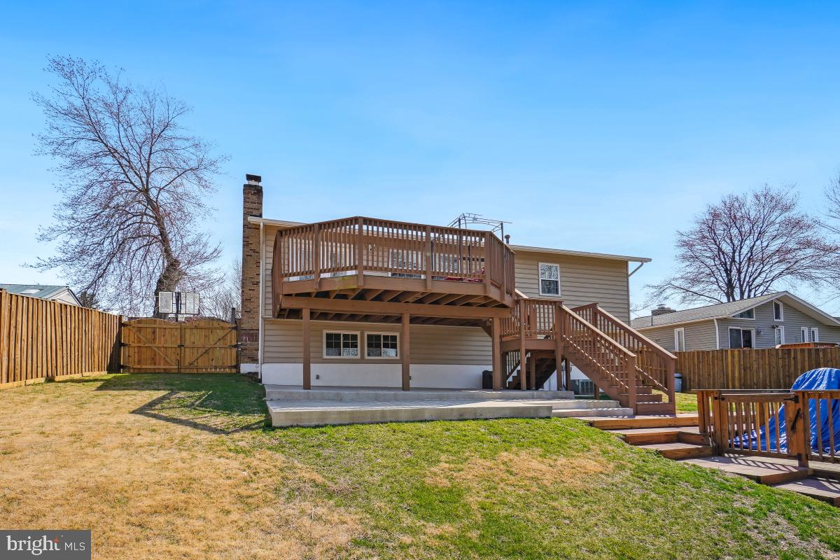 LAKE RIDGE - Residential