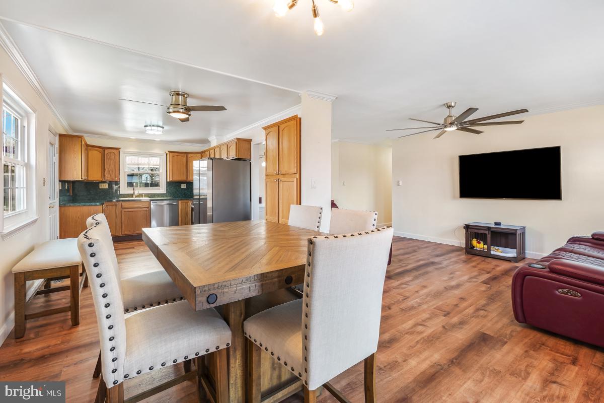 LAKE RIDGE - Residential