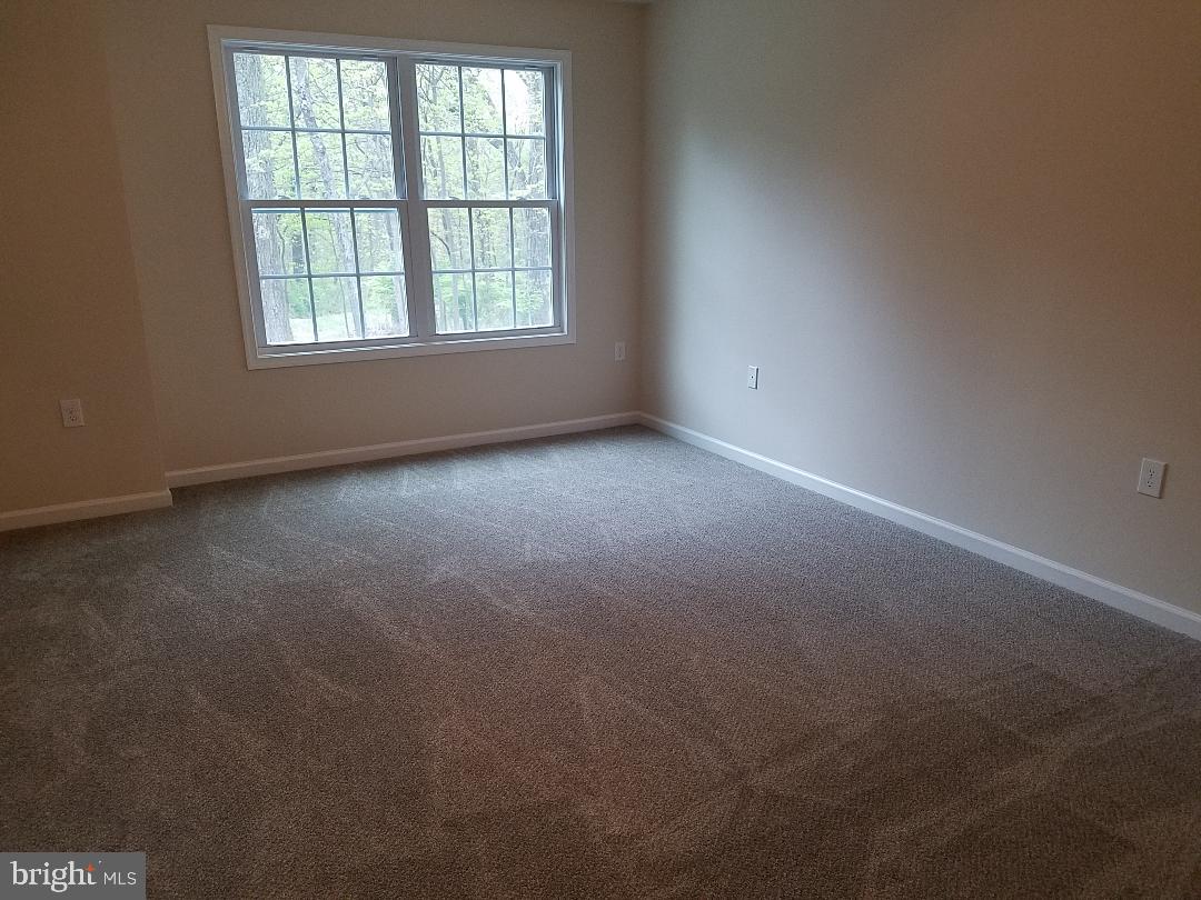 RIVER VIEW PARK - Residential