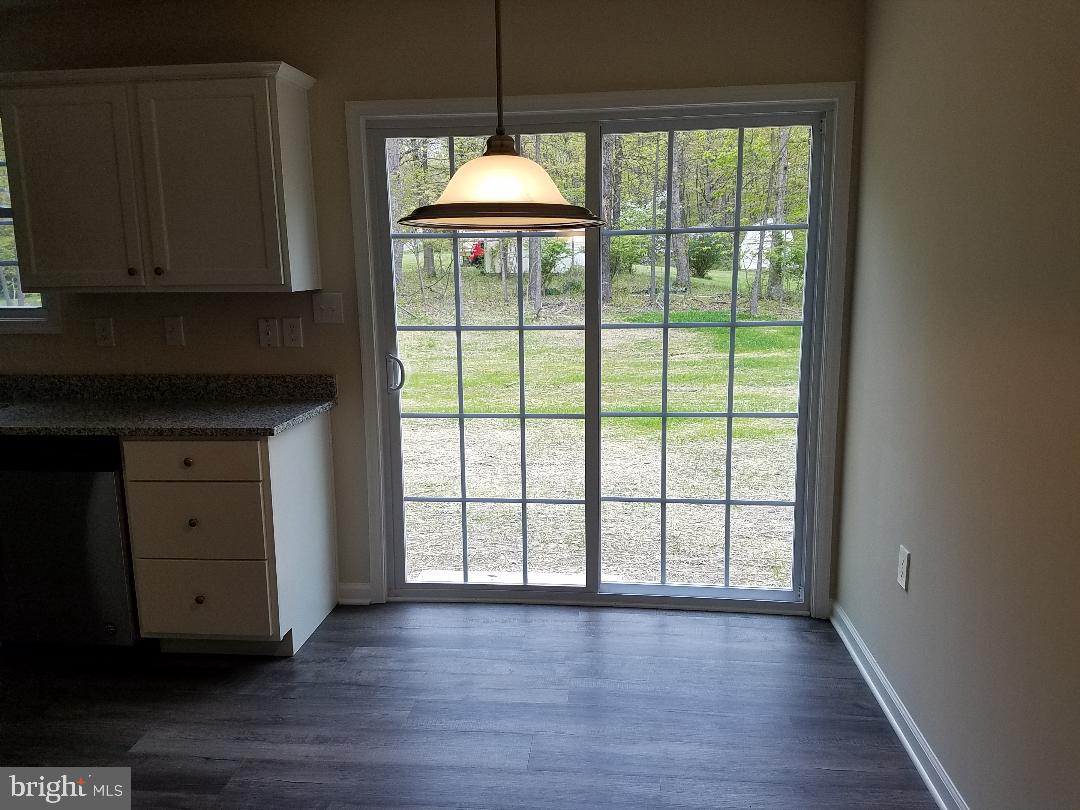 RIVER VIEW PARK - Residential