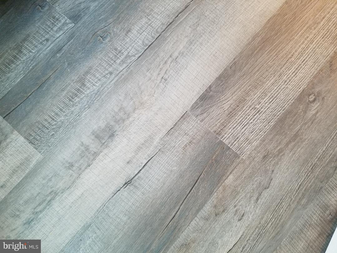 RIVER VIEW PARK - Residential