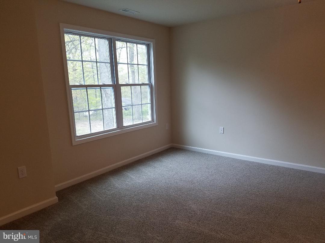 RIVER VIEW PARK - Residential