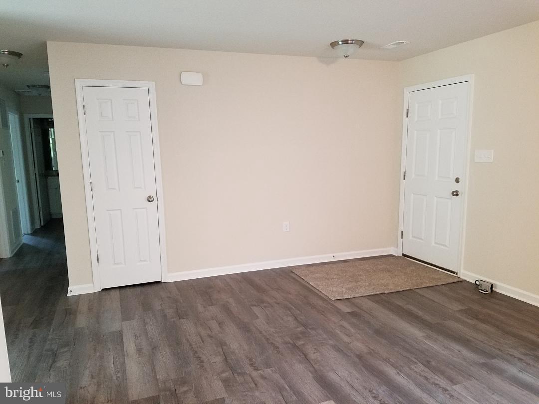 RIVER VIEW PARK - Residential