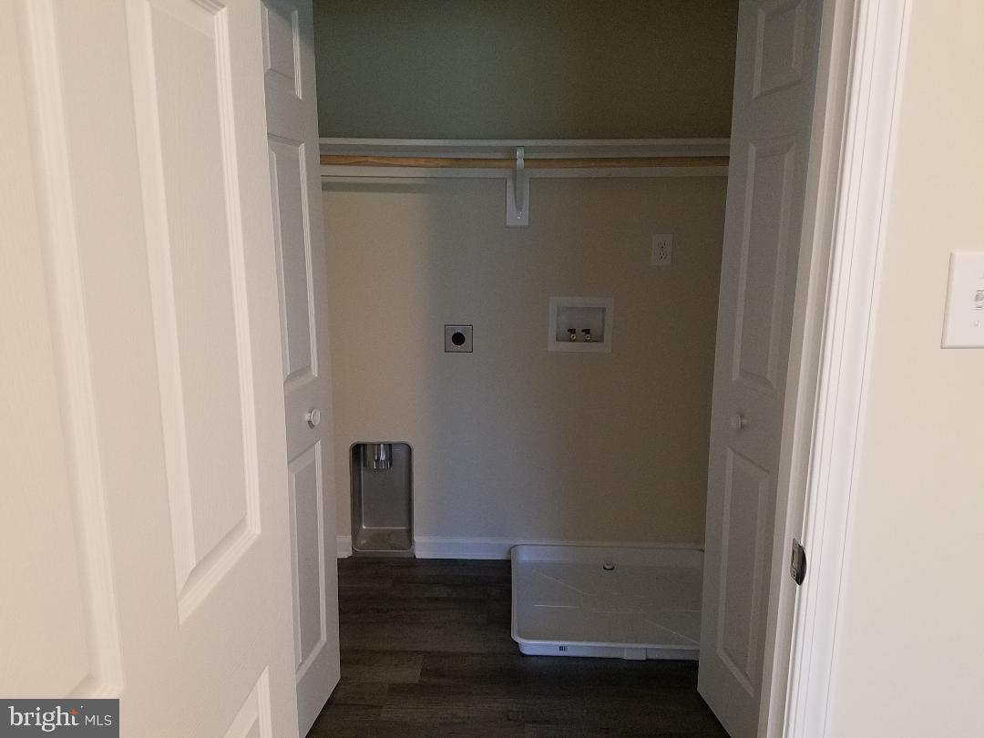 RIVER VIEW PARK - Residential