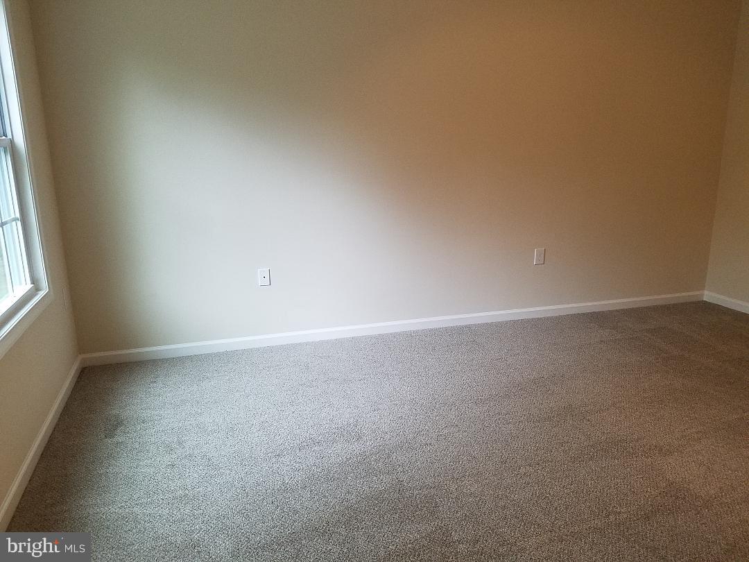 RIVER VIEW PARK - Residential