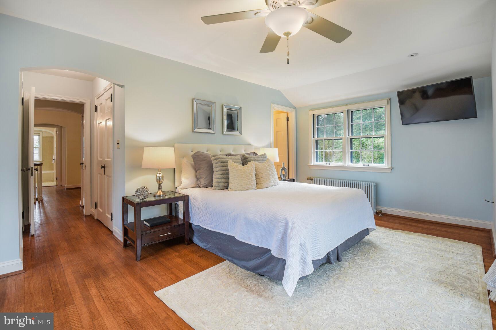 WOODSIDE PARK - Residential