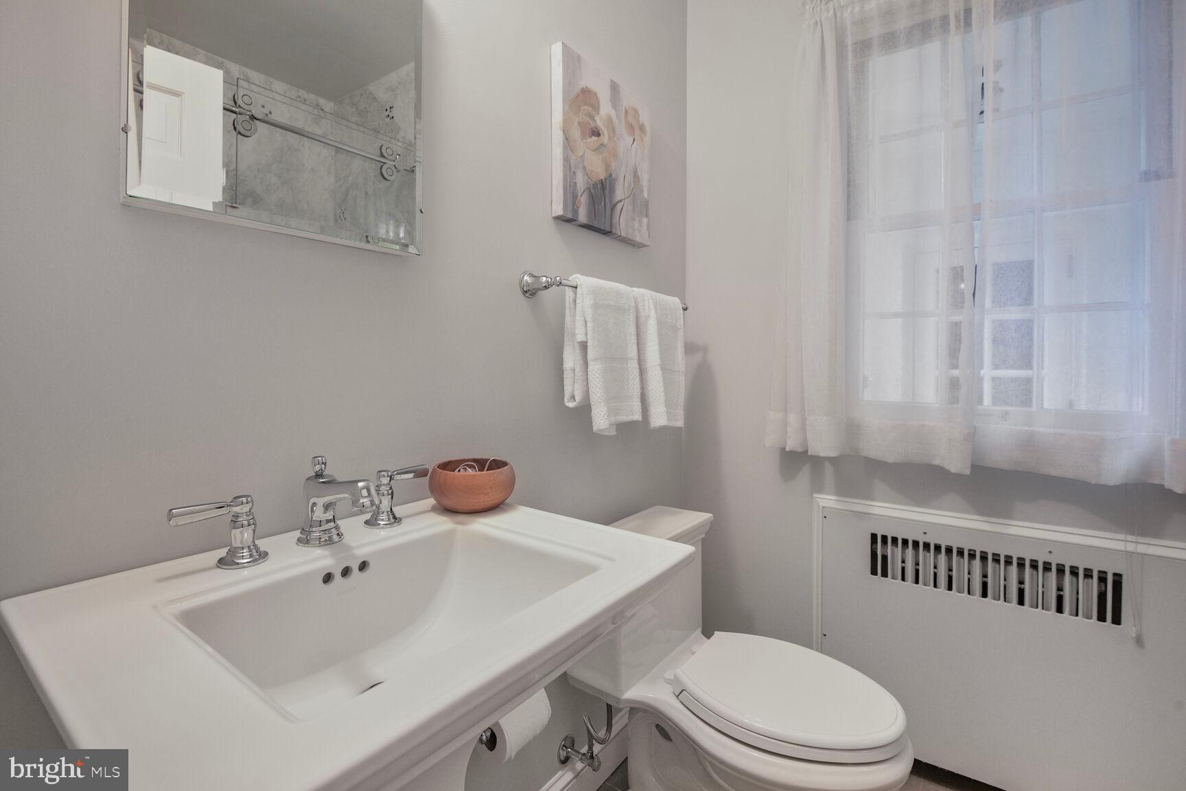 WOODSIDE PARK - Residential