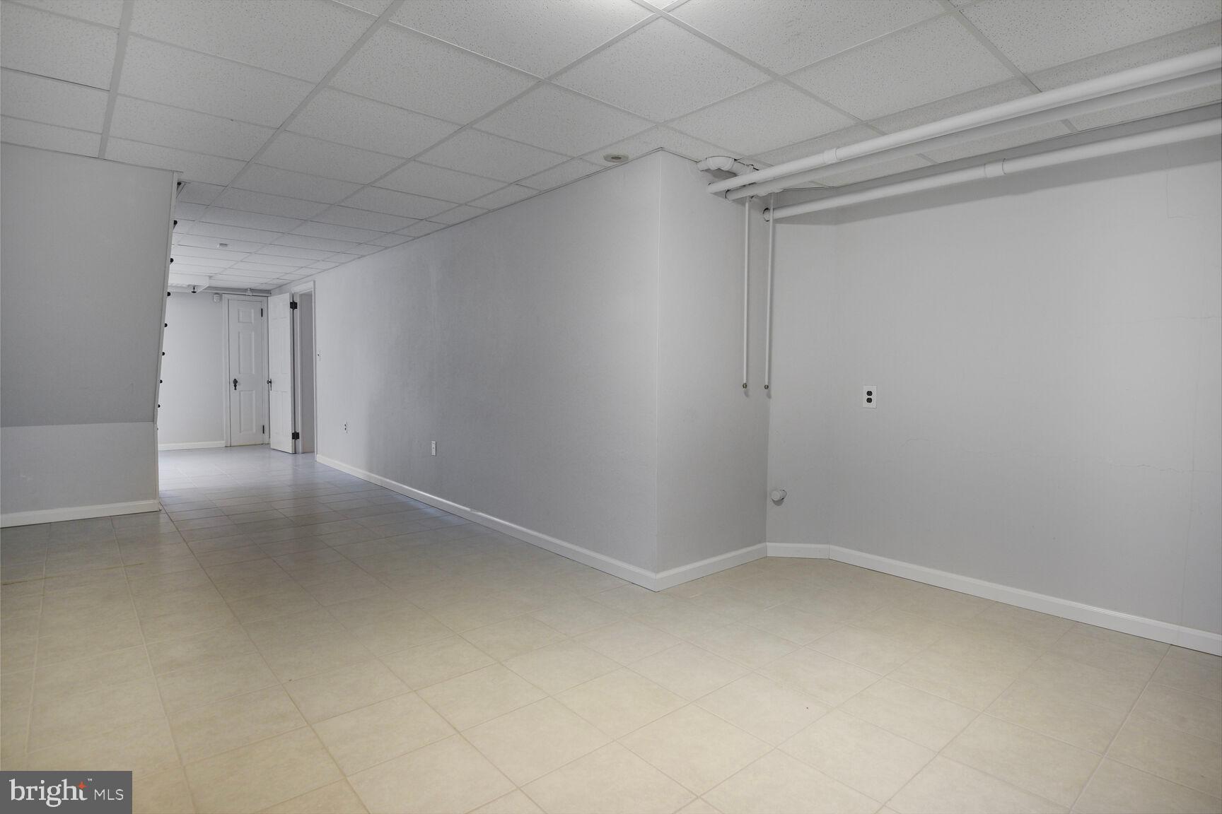 WOODSIDE PARK - Residential