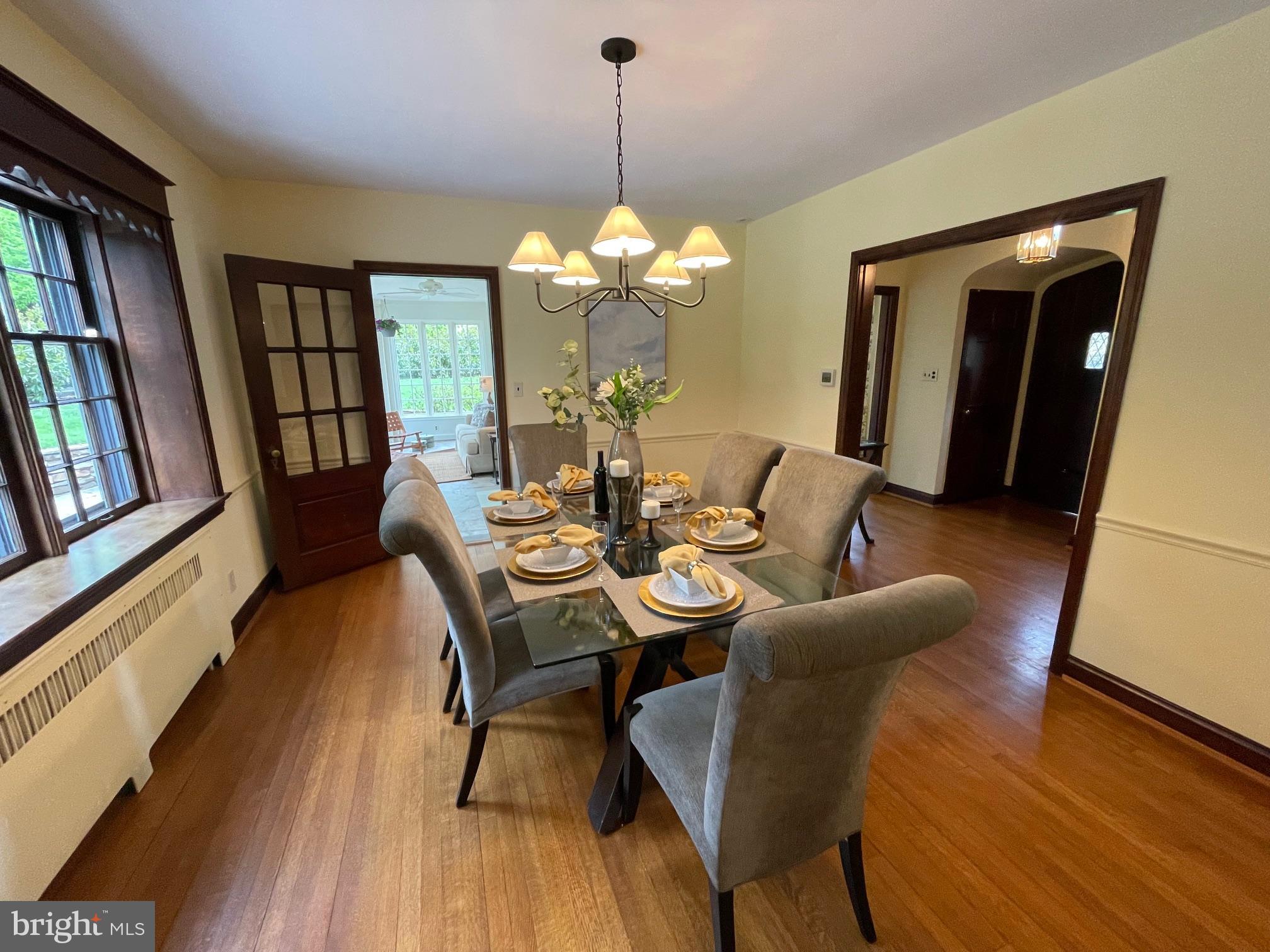 WOODSIDE PARK - Residential