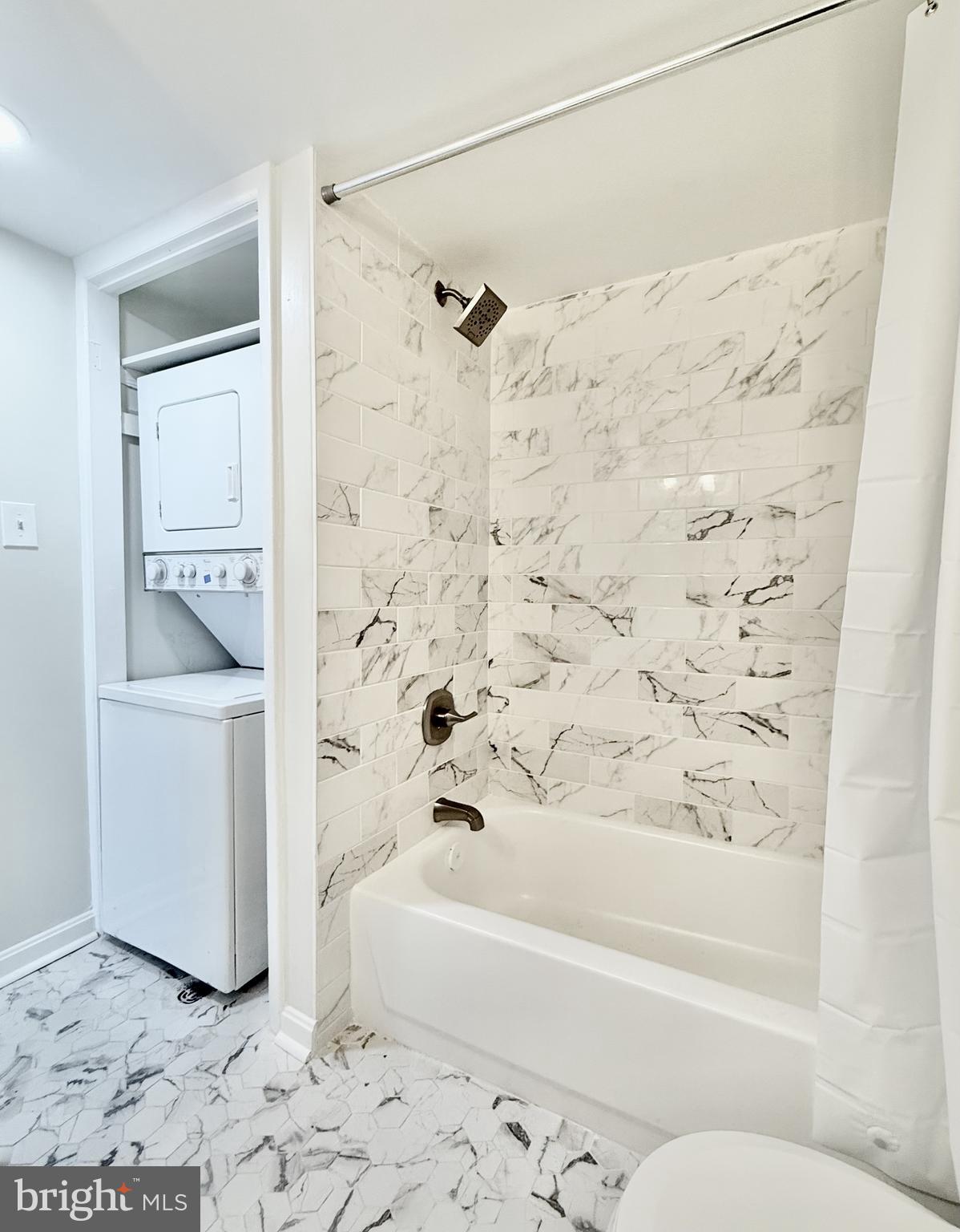 PIKESVILLE - Residential