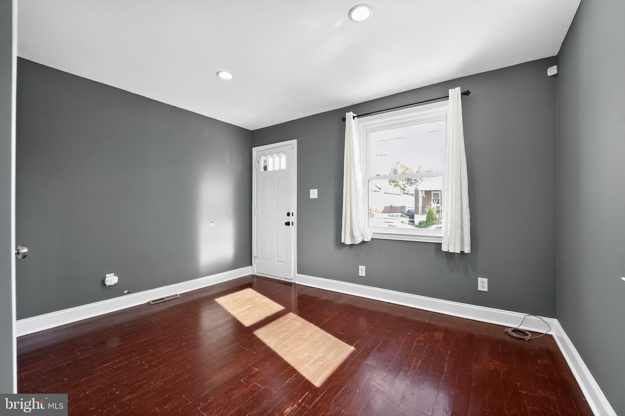 PARKVILLE - Residential