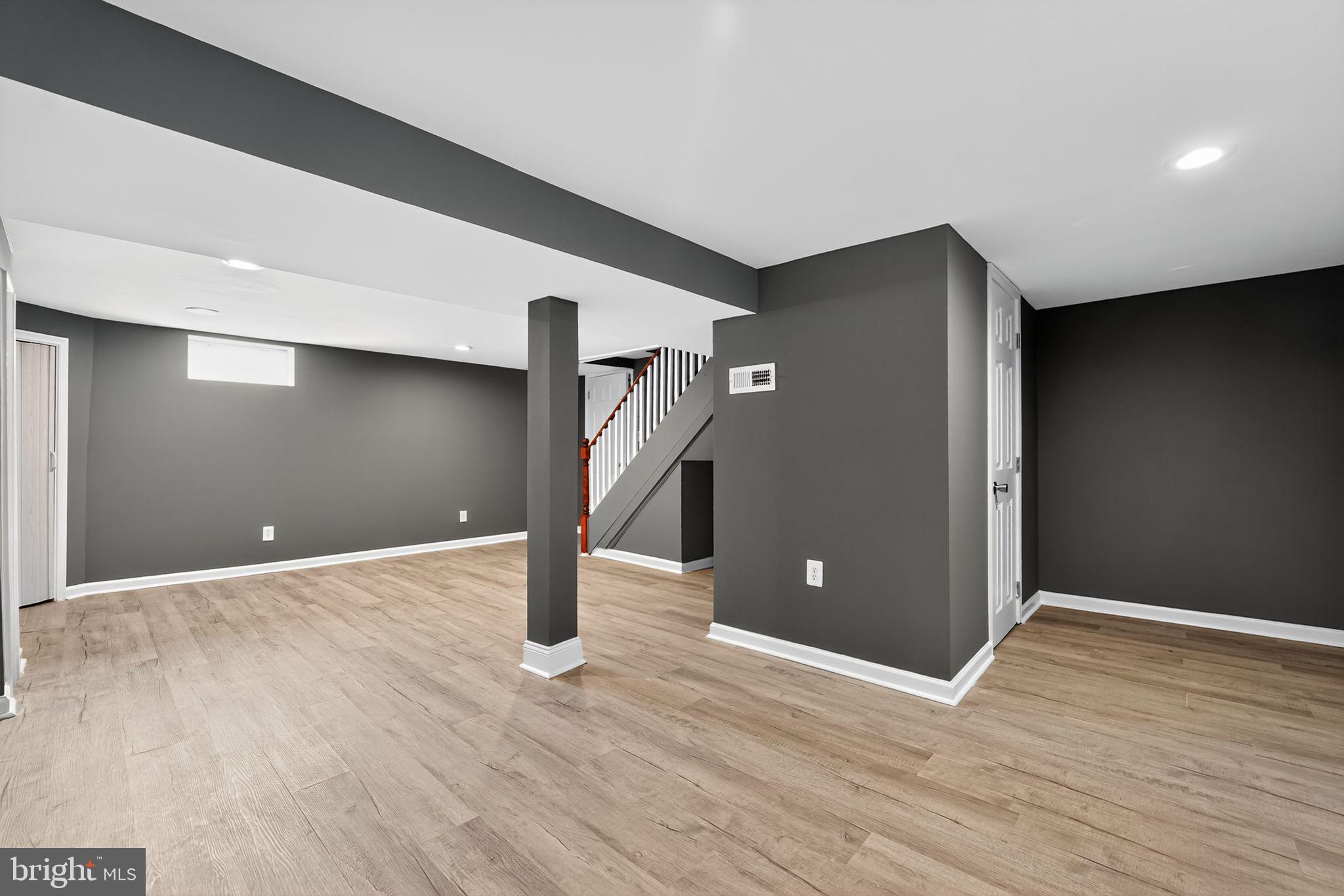 PARKVILLE - Residential