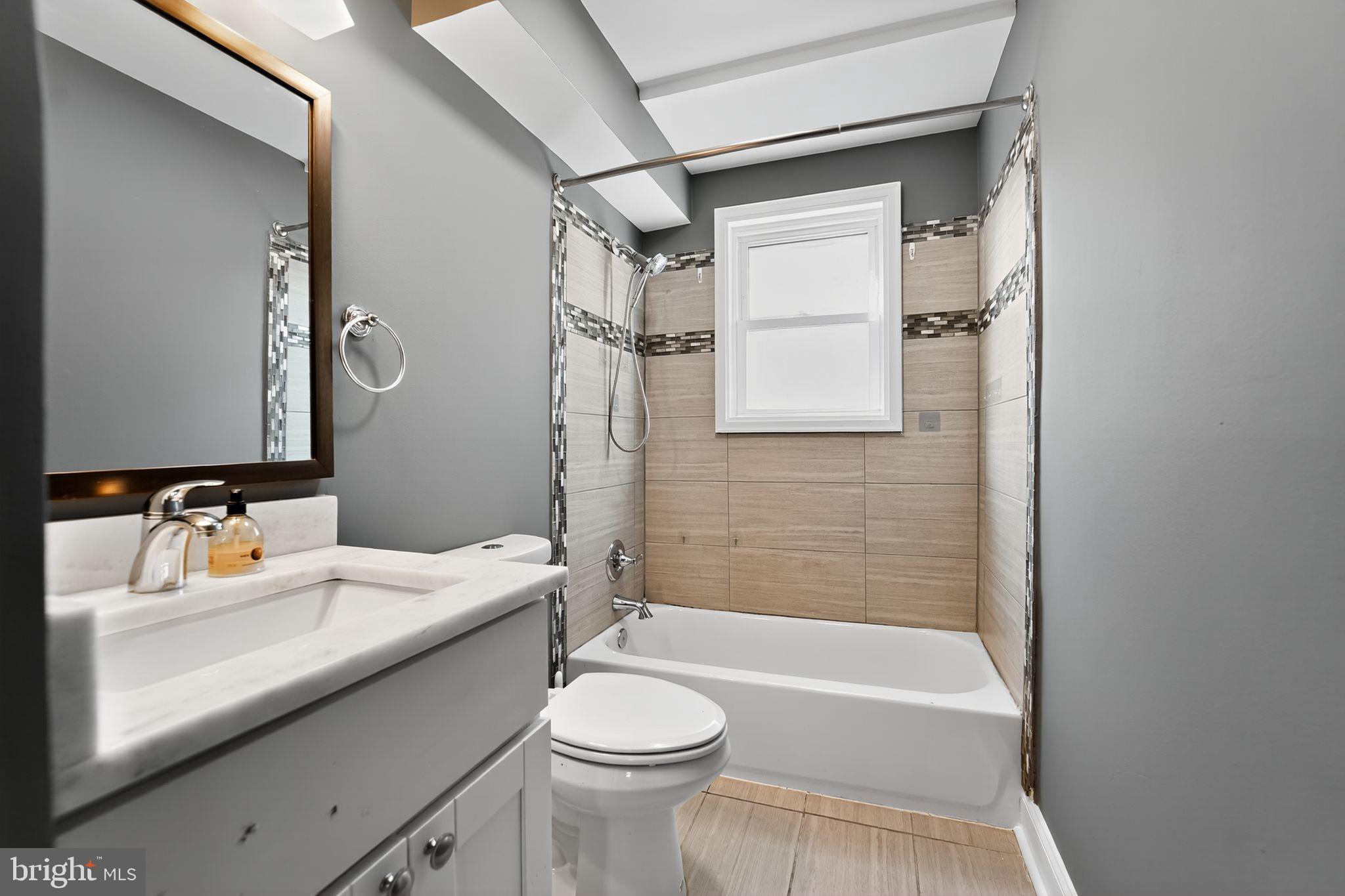 PARKVILLE - Residential