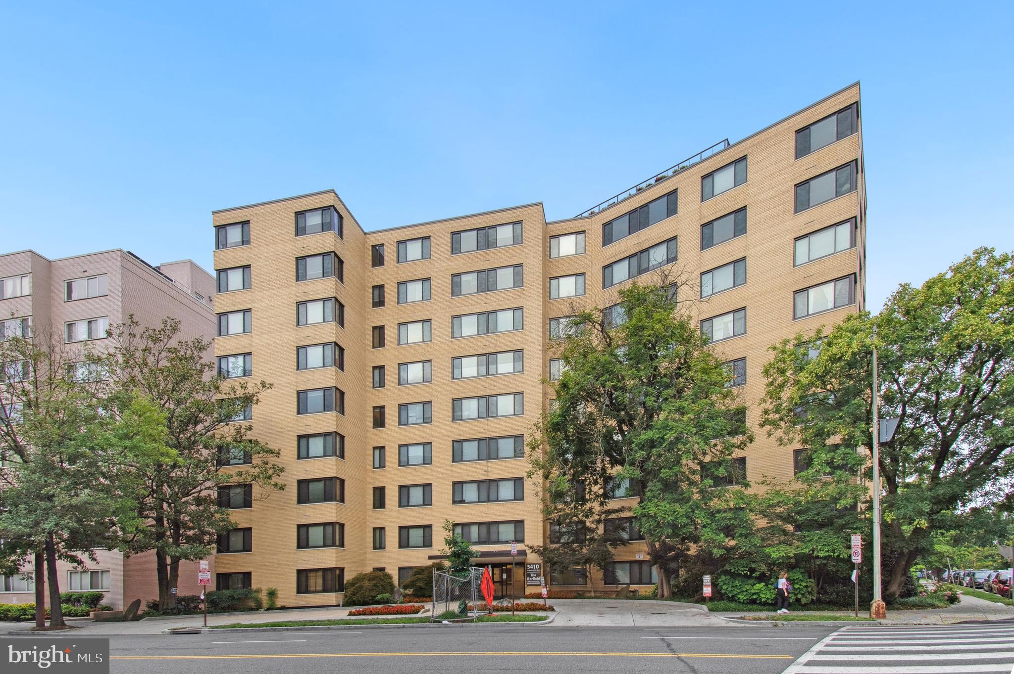 5410 CONNECTICUT AVENUE NW 206
