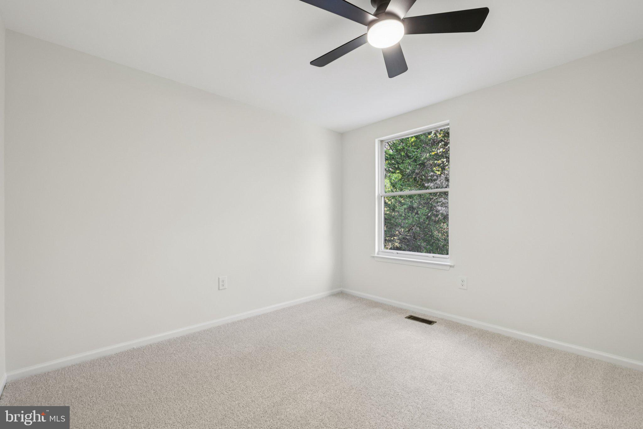 KINGS CONTRIVANCE - Residential