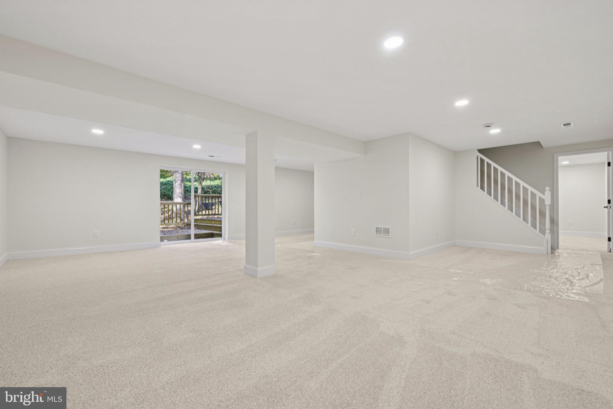 KINGS CONTRIVANCE - Residential