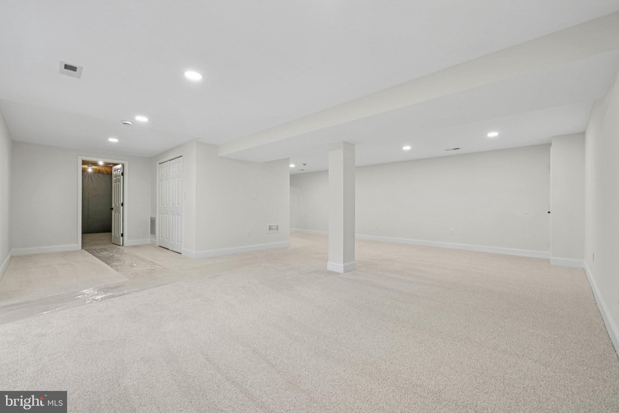 KINGS CONTRIVANCE - Residential