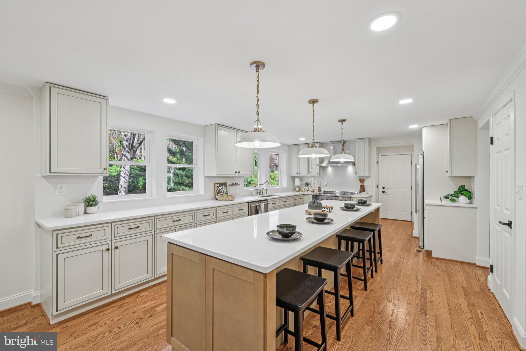 KINGS CONTRIVANCE - Residential