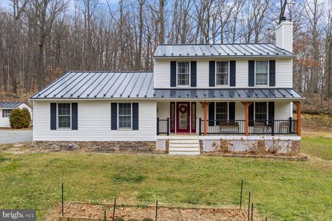 7802 BLUE HILL ROAD GLENVILLE PA 17329