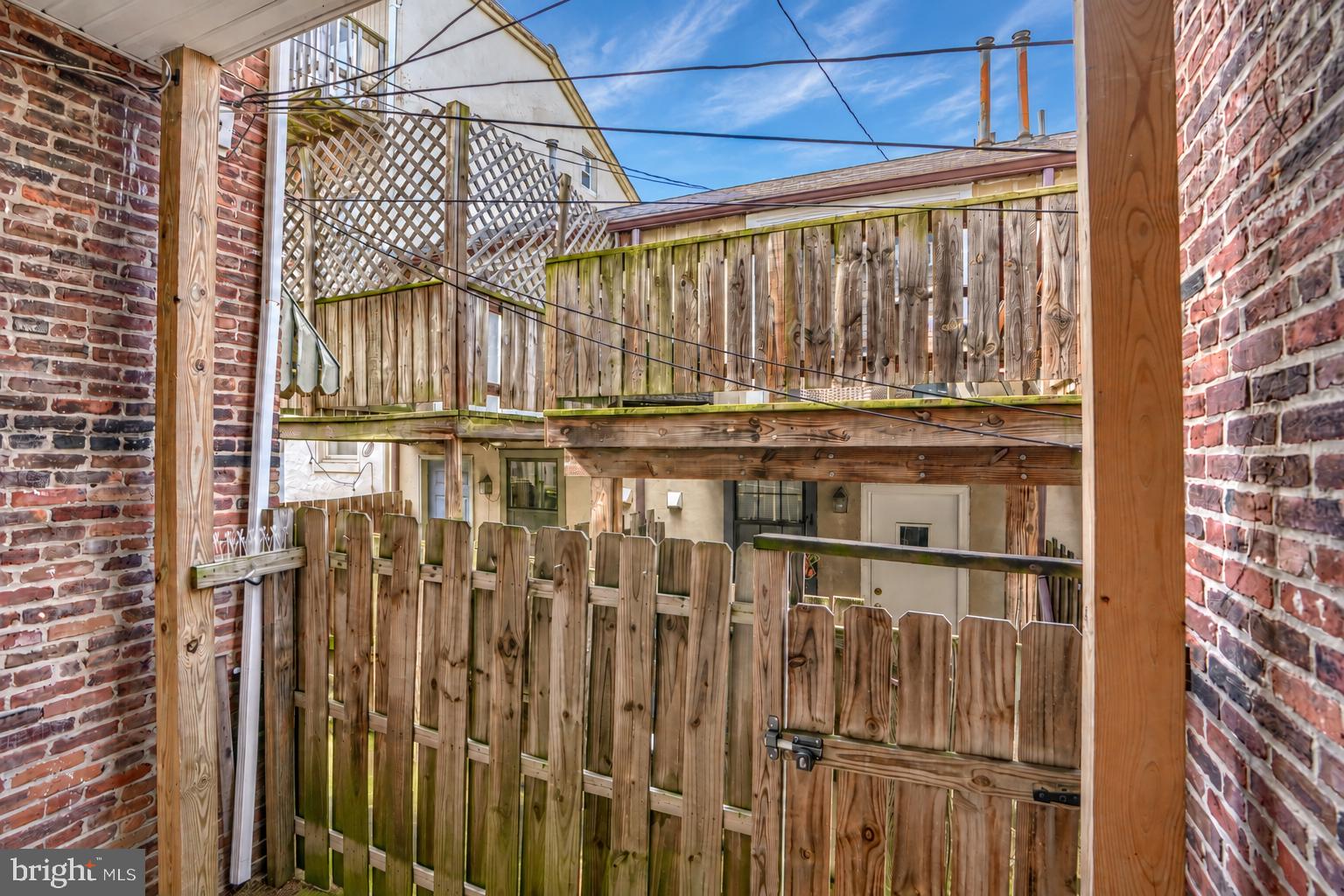 1208 BATTERY AVENUE