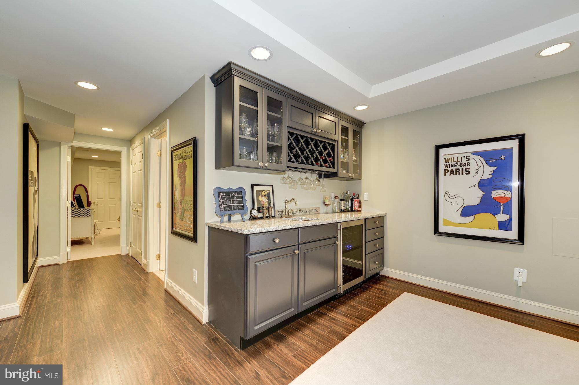 TIMBERLAKE ESTATES SOUTH - Residential