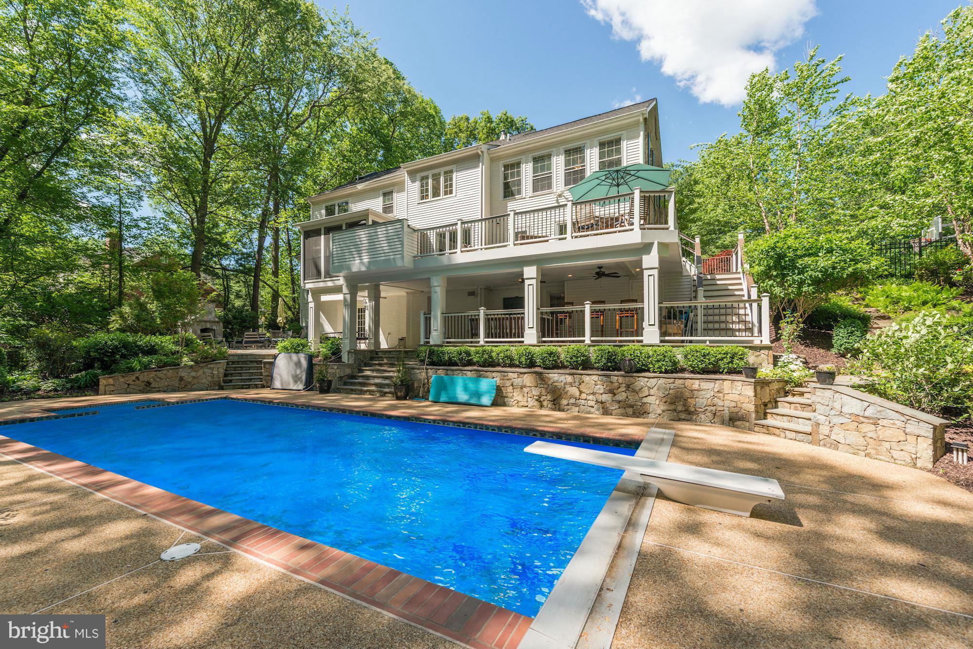 TIMBERLAKE ESTATES SOUTH - Residential