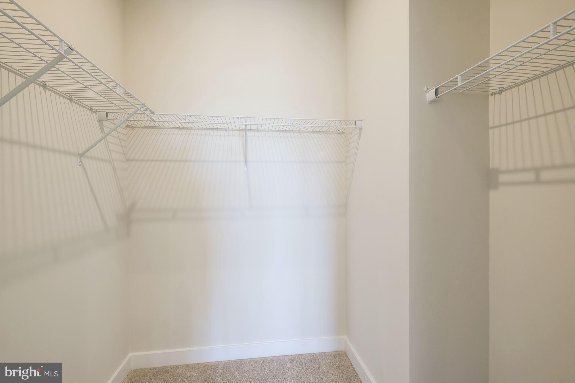 OAKDALE VILLAGE - Residential