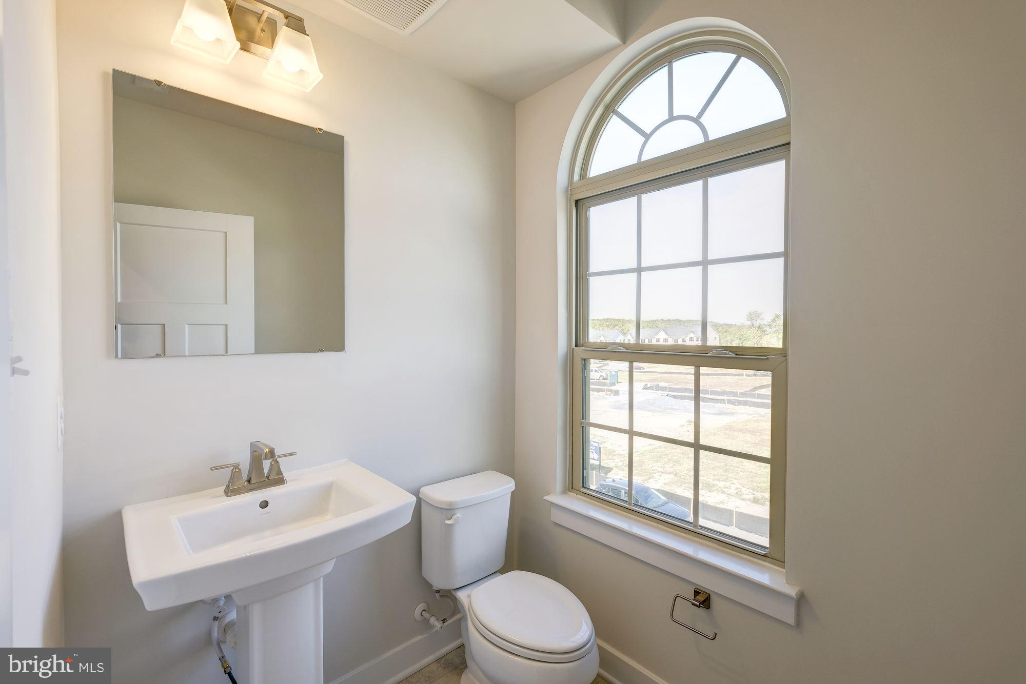 OAKDALE VILLAGE - Residential