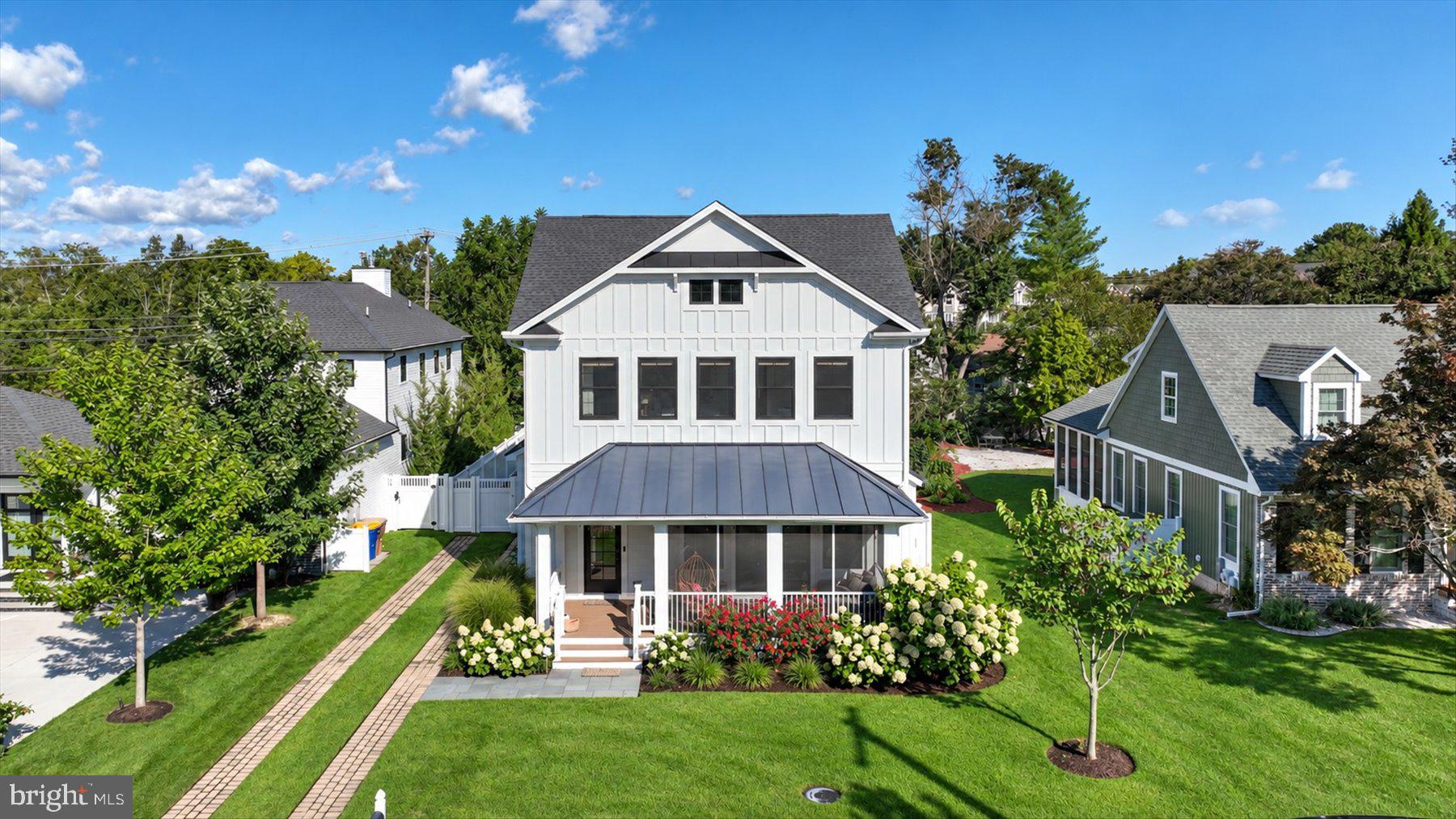 507 LEE STREET