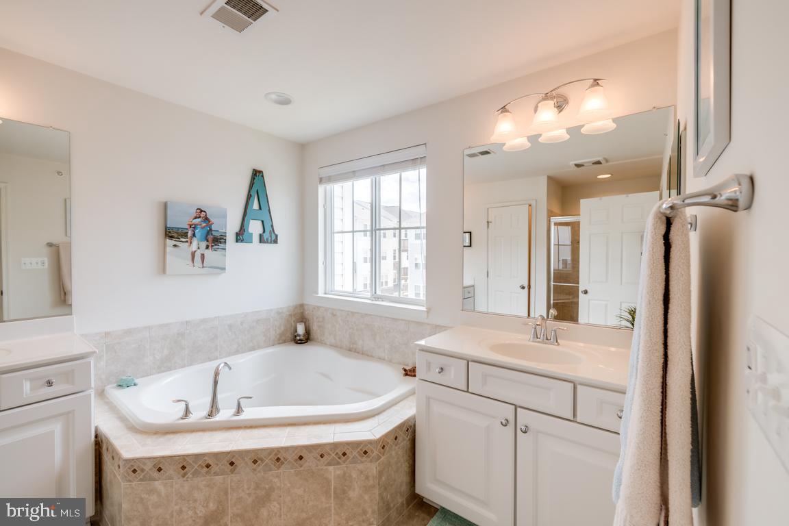 SUMMERWALK AT STONE RIDGE - Residential