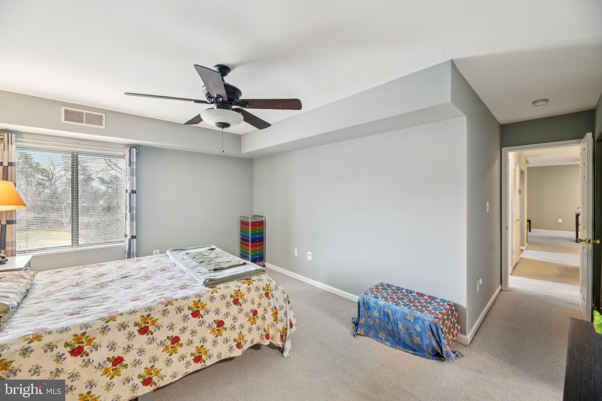 CHERRY GLEN CONDOS - Residential