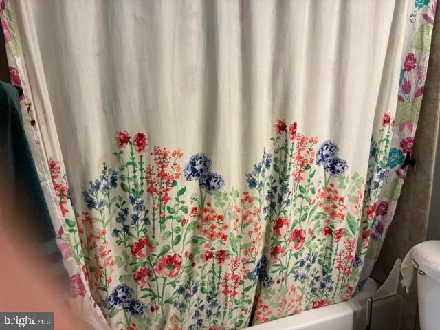 CHERRY GLEN CONDOS - Residential