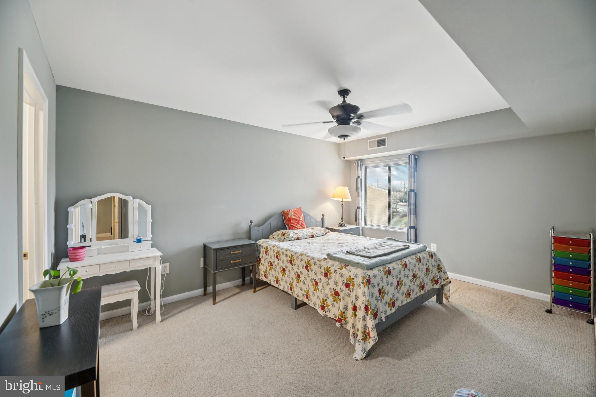 CHERRY GLEN CONDOS - Residential