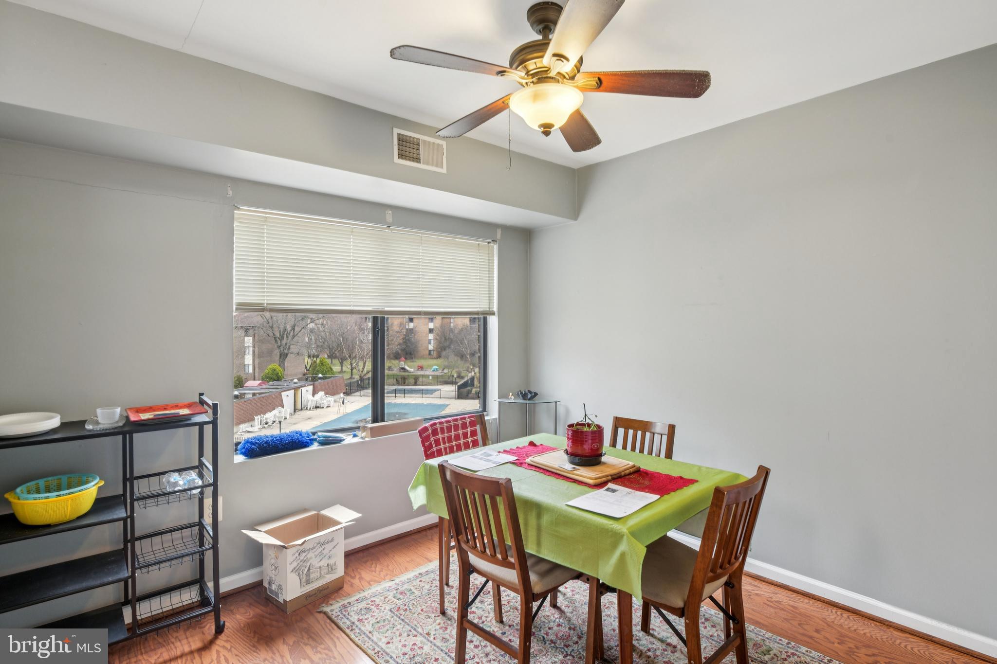 CHERRY GLEN CONDOS - Residential