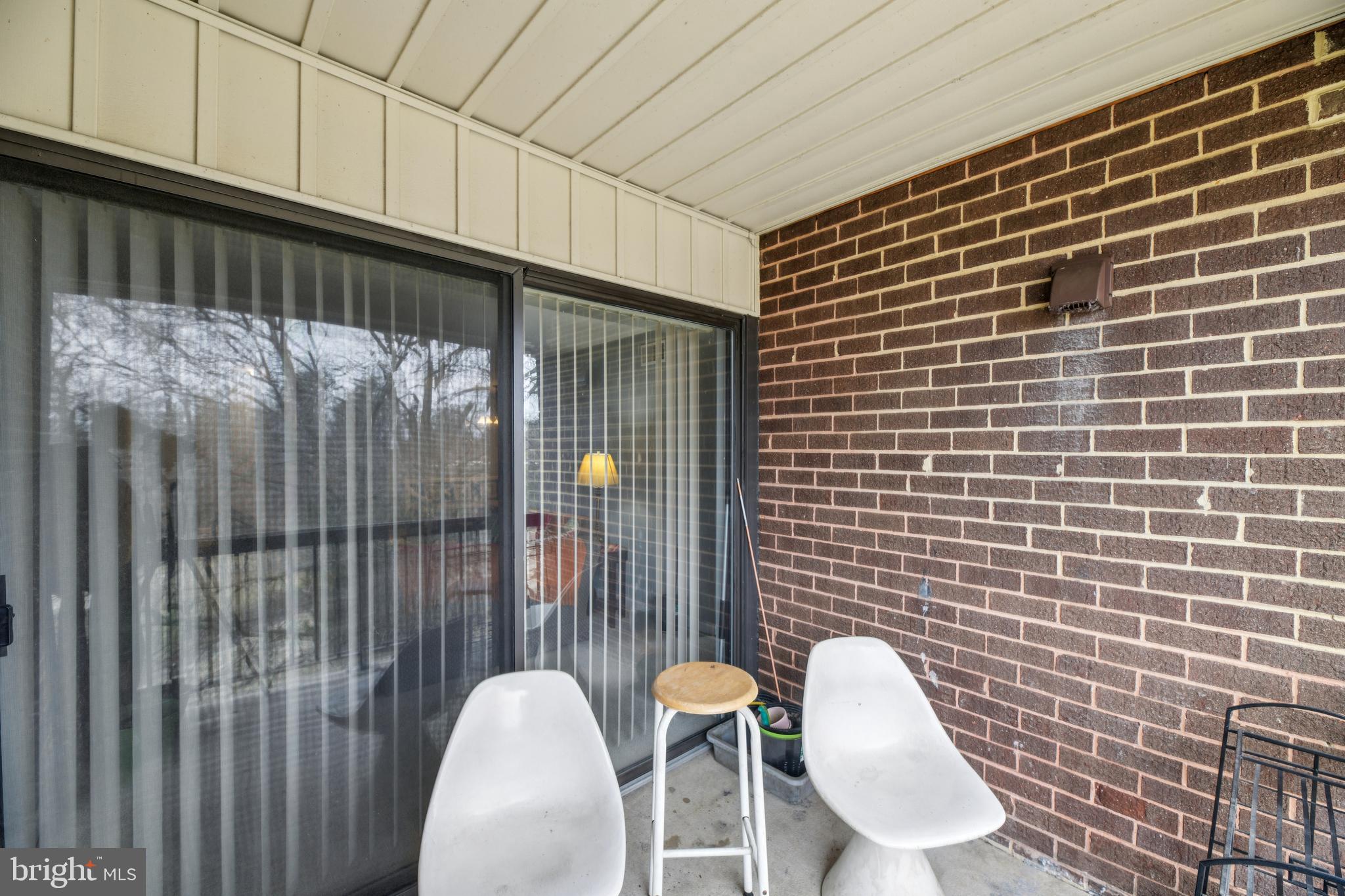 CHERRY GLEN CONDOS - Residential